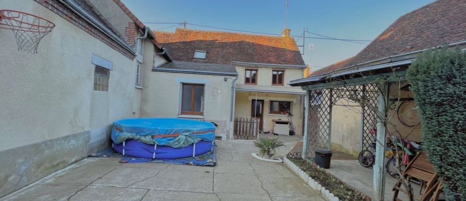 House 4 rooms of 130 m² in Châtillon-Coligny (45230)