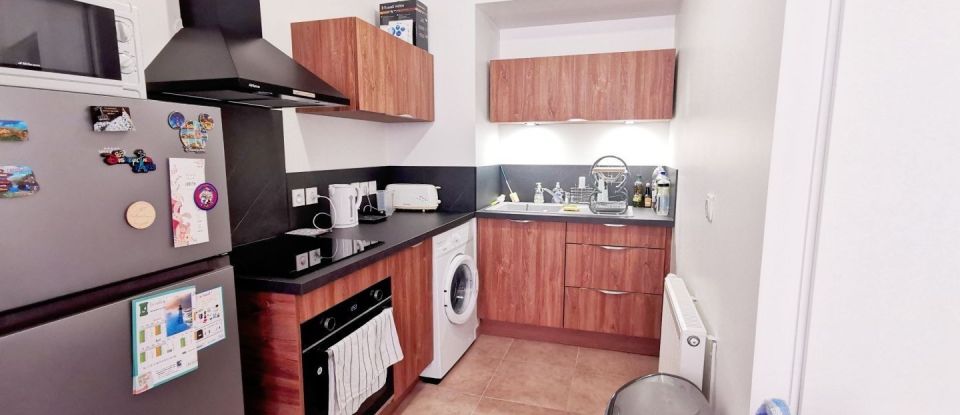 Appartement 2 pièces de 45 m² à Bezannes (51430)