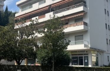 Appartement 3 pièces de 66 m² à Cagnes-sur-Mer (06800)