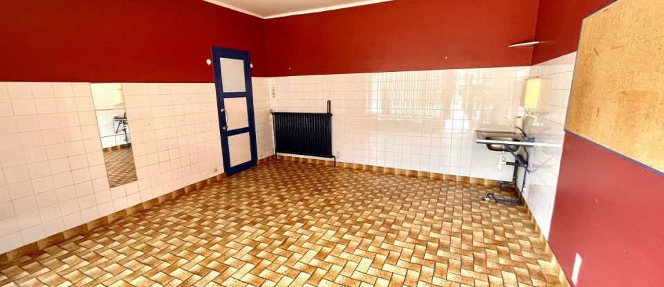 House 5 rooms of 94 m² in Fougères (35300)