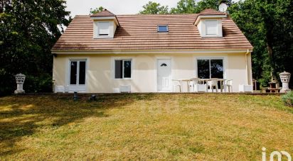 House 6 rooms of 122 m² in Bréval (78980)