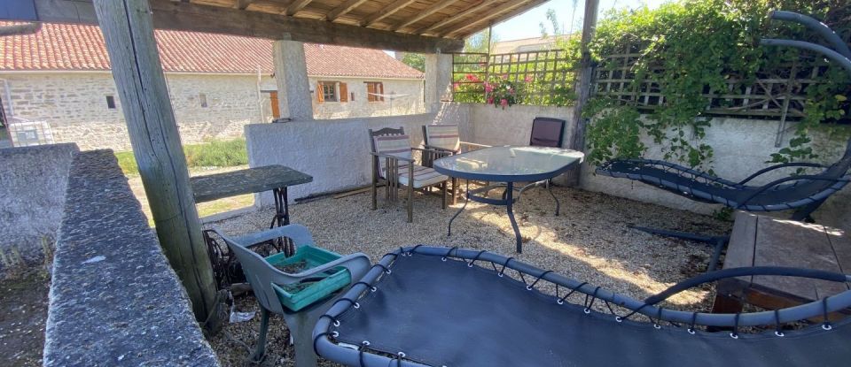 House 12 rooms of 365 m² in Thouarsais-Bouildroux (85410)