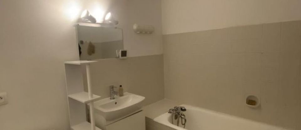 Apartment 1 room of 27 m² in Metz (57000)