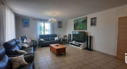 House 9 rooms of 220 m² in Montauban (82000)
