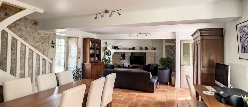 House 5 rooms of 128 m² in Penne-d'Agenais (47140)