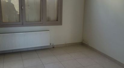 House 4 rooms of 105 m² in Chauny (02300)