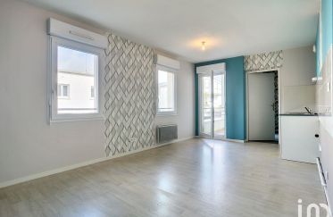 Appartement 2 pièces de 38 m² à Hennebont (56700)