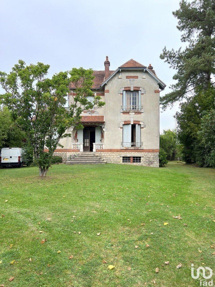 Maison de campagne 6 pièces de 121 m² à Pontigny (89230)