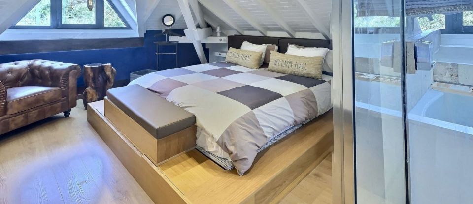 Apartment 4 rooms of 110 m² in Saint-Martin (97150)