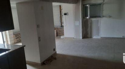 Apartment 3 rooms of 65 m² in Nîmes (30000)