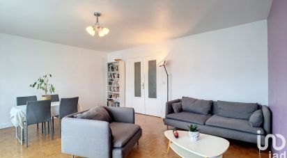 Appartement 3 pièces de 84 m² à Poissy (78300)