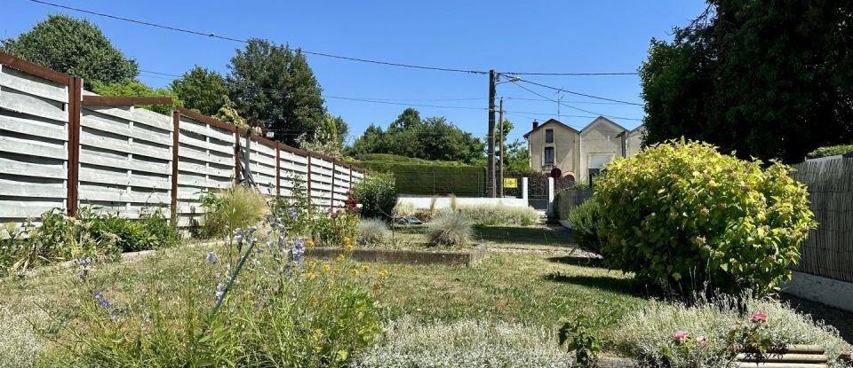 House 5 rooms of 129 m² in Carignan (08110)