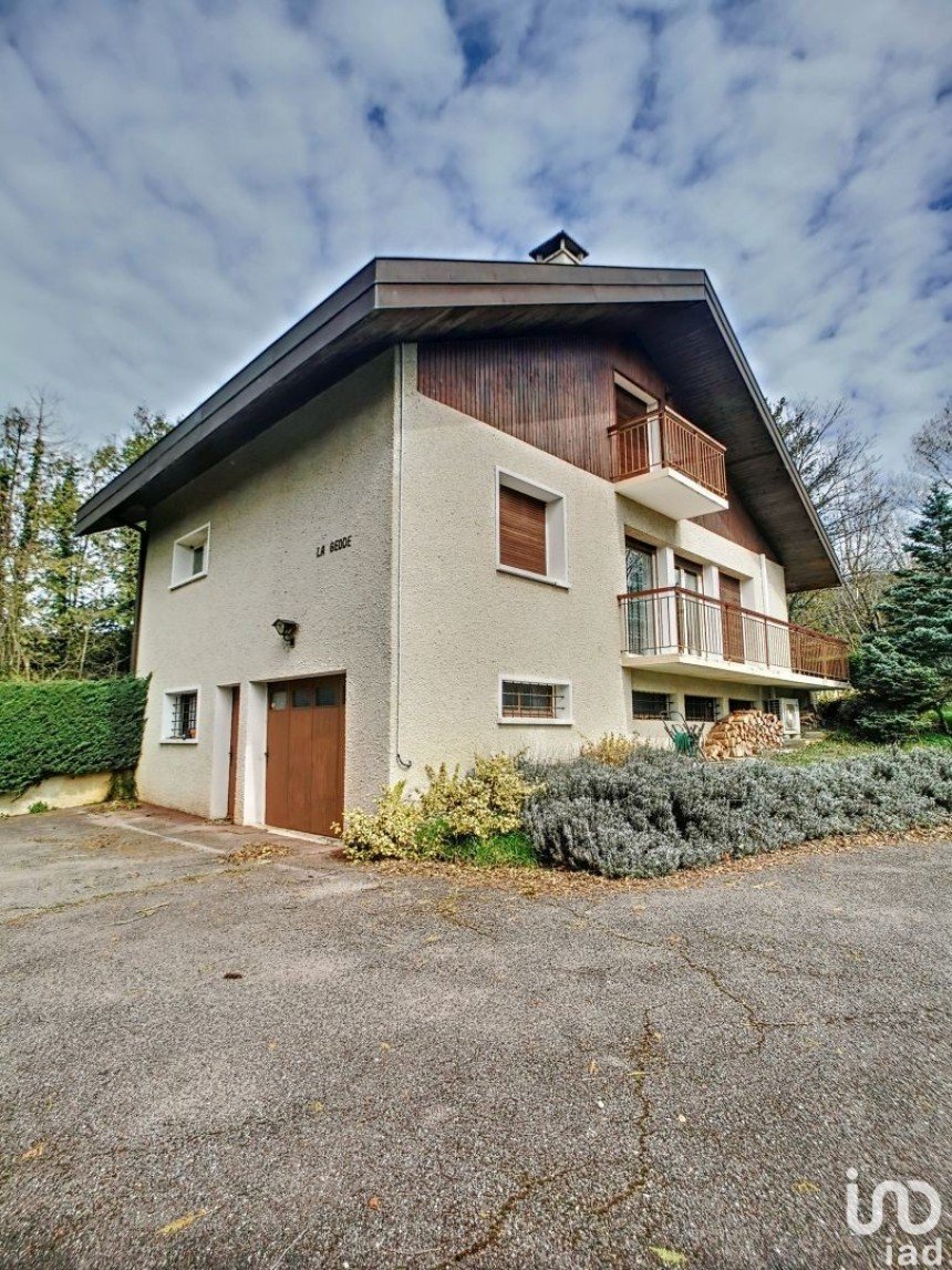 Maison 4 pièces de 119 m² à Clarafond-Arcine (74270)