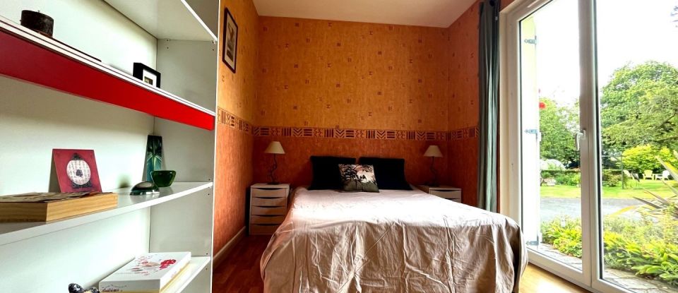 House 7 rooms of 121 m² in Ploeuc-L'Hermitage (22150)