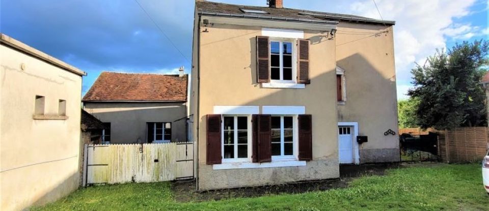 House 6 rooms of 219 m² in Ceaulmont (36200)