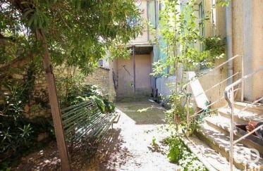 House 10 rooms of 208 m² in Nîmes (30000)