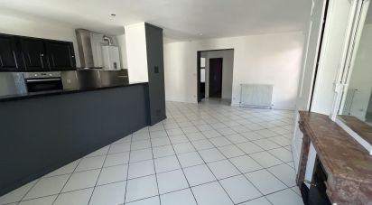 Appartement 3 pièces de 72 m² à Miribel (01700)