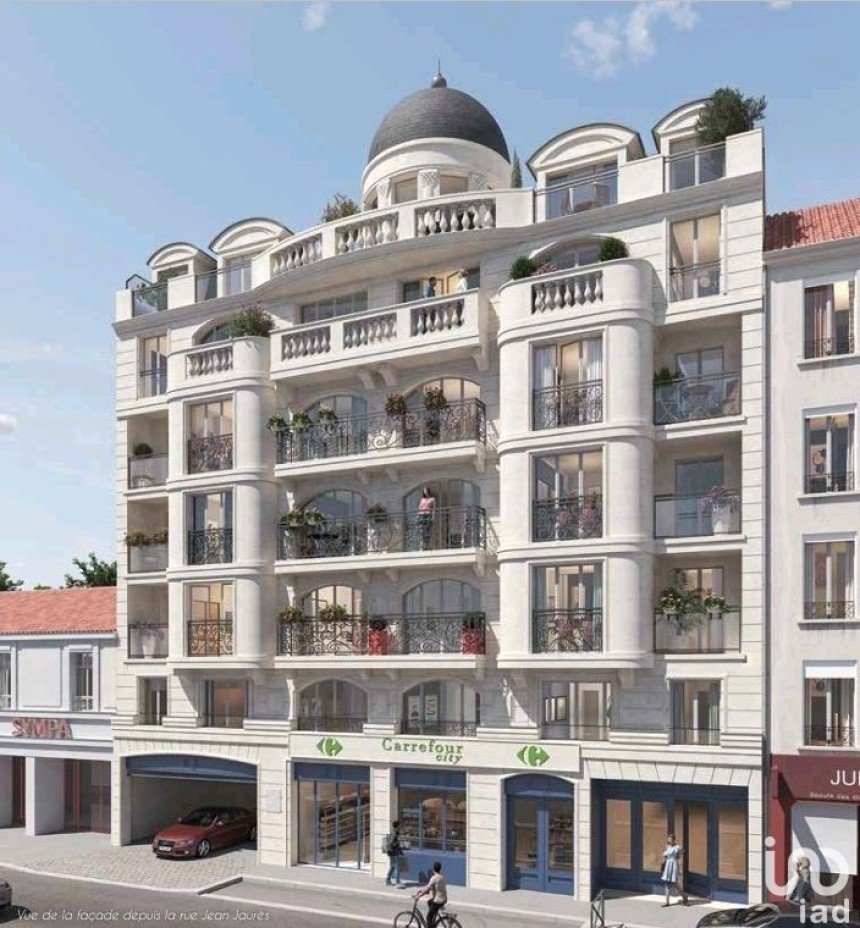 Apartment 5 rooms of 121 m² in Puteaux (92800)