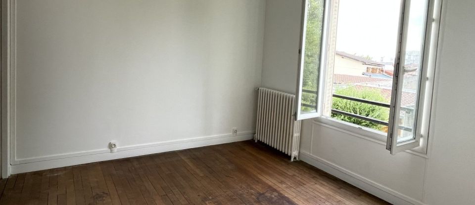House 4 rooms of 306 m² in Colombes (92700)