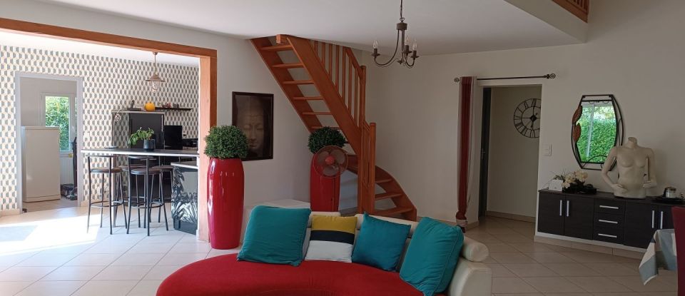 House 5 rooms of 151 m² in Venansault (85190)