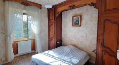 House 5 rooms of 122 m² in Villefranche-de-Rouergue (12200)