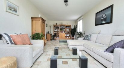 House 4 rooms of 104 m² in Vrigne-aux-Bois (08330)
