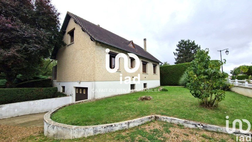 Maison 5 pièces de 115 m² à Champseru (28700)