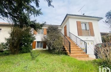 House 5 rooms of 132 m² in Buxerolles (86180)