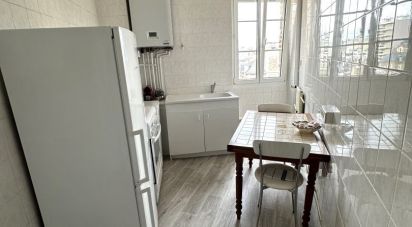 Apartment 3 rooms of 56 m² in Saint-Malo (35400)