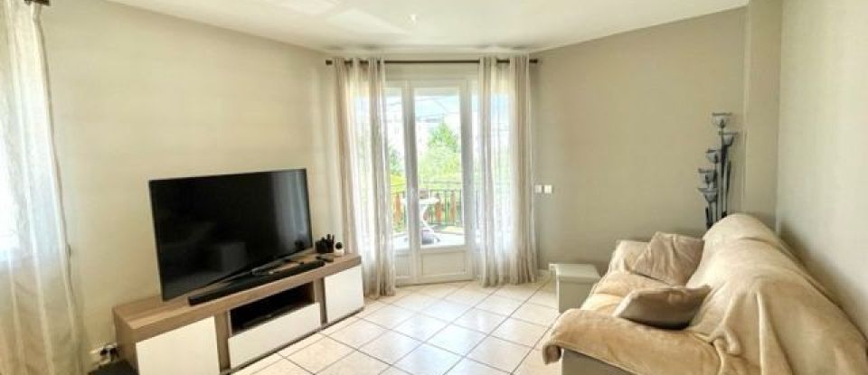 Appartement 4 pièces de 75 m² à Tremblay-en-France (93290)