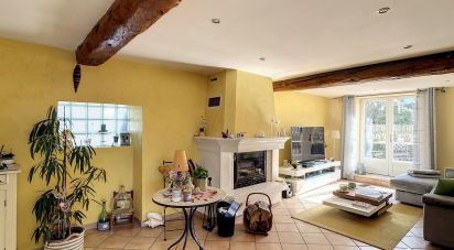 House 4 rooms of 137 m² in Chaponost (69630)