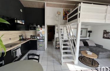 Apartment 2 rooms of 44 m² in La Rochelle (17000)