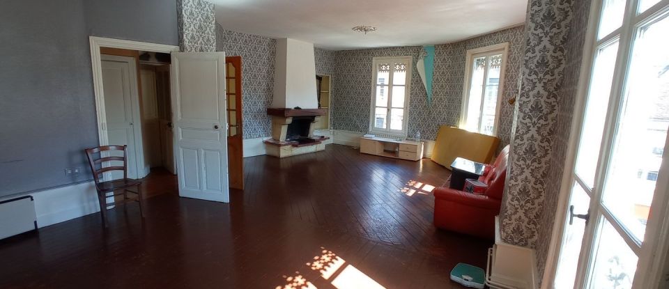 Appartement 4 pièces de 131 m² à Autun (71400)