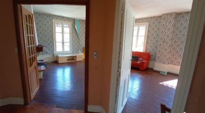 Apartment 4 rooms of 131 m² in Autun (71400)