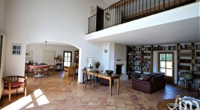 House 5 rooms of 288 sq m in Villedieu (84110)