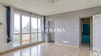Appartement 2 pièces de 43 m² à Montsoult (95560)