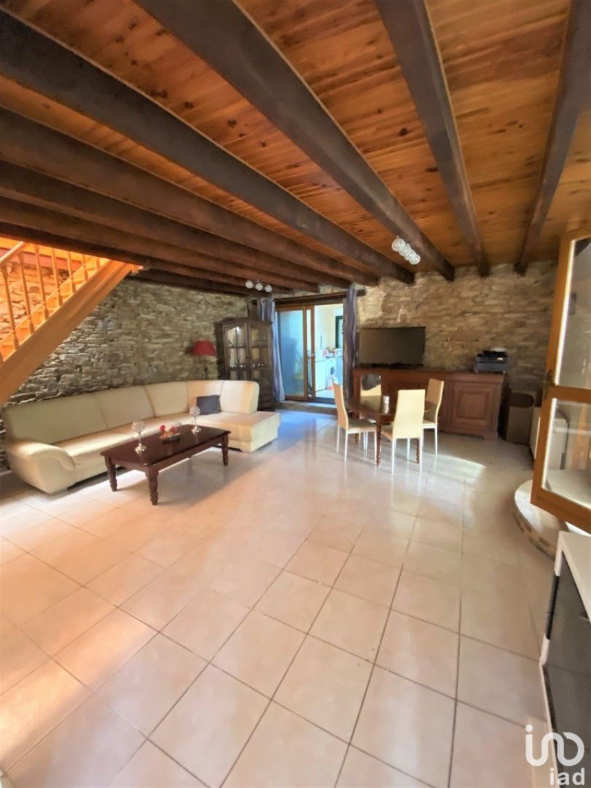 House 6 rooms of 150 m² in Sévérac (44530)