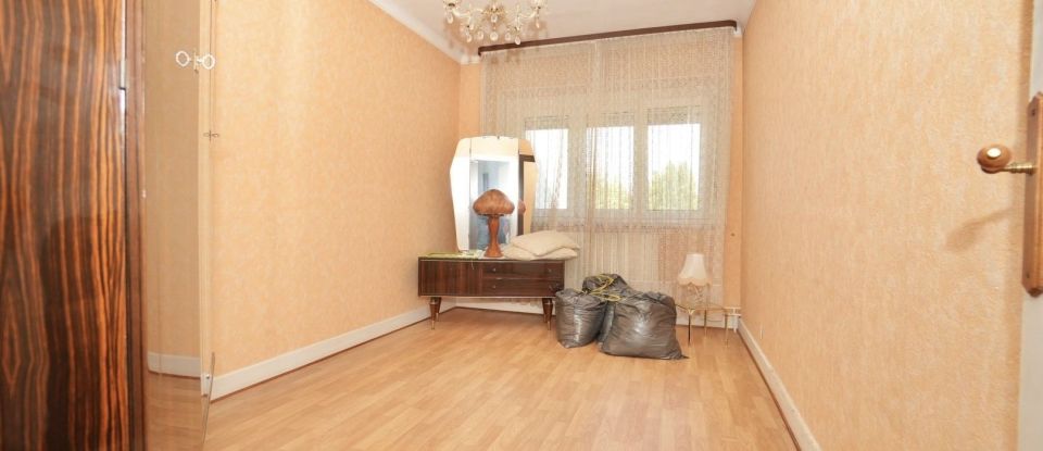 House 4 rooms of 85 m² in Russange (57390)