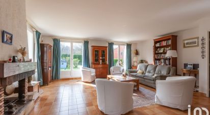 House 9 rooms of 180 m² in Louveciennes (78430)