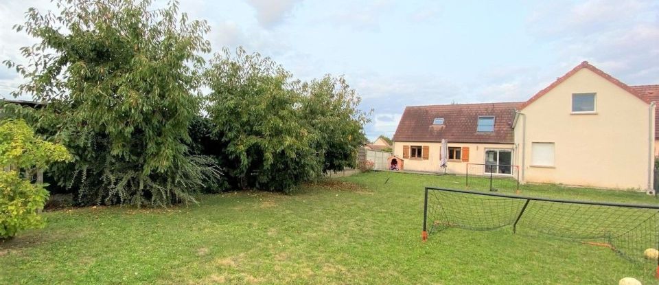 House 7 rooms of 220 m² in Maintenon (28130)