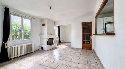 Maison 3 pièces de 90 m² à Paray-Vieille-Poste (91550)