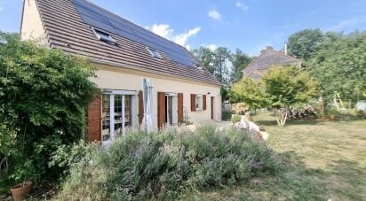 House 5 rooms of 140 m² in Rambouillet (78120)