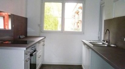 Apartment 4 rooms of 65 m² in Rousies (59131)