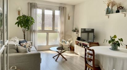 Appartement 3 pièces de 56 m² à Bagneux (92220)