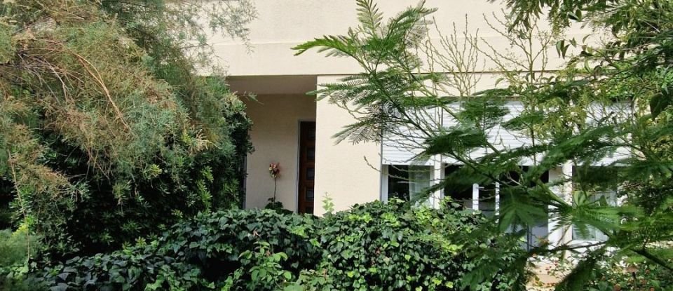 Maison 6 pièces de 176 m² à Béziers (34500)