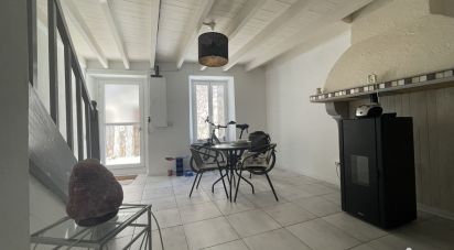 Maison 4 pièces de 100 m² à Villeneuve-Minervois (11160)