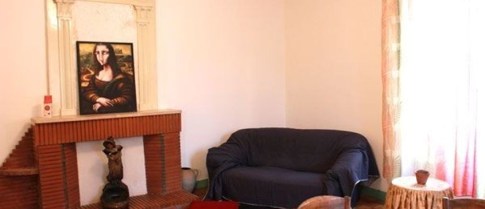 House 5 rooms of 128 m² in Barbezieux-Saint-Hilaire (16300)