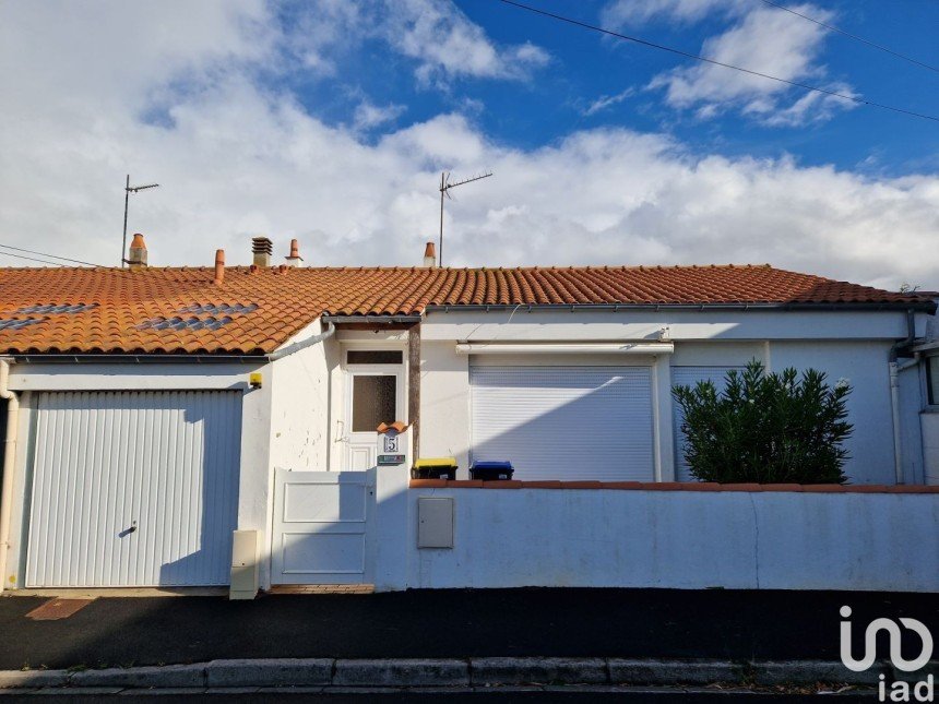 Maison 5 pièces de 81 m² à La Rochelle (17000)