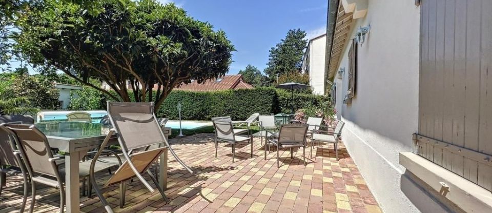 House 6 rooms of 161 m² in Lyon (69009)
