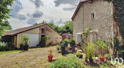 Maison 4 pièces de 115 m² à Usson-du-Poitou (86350)